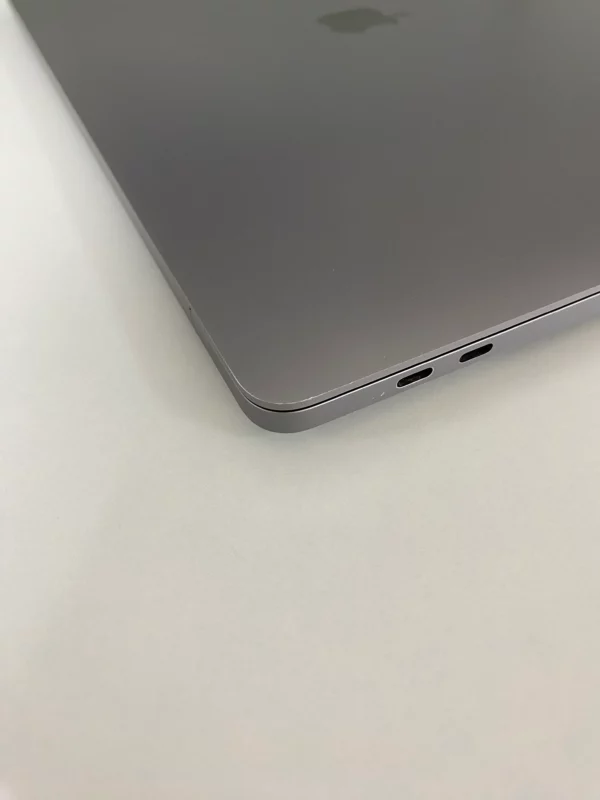 MacBook Pro 16" - 2019 - A2141 - i9 - Imagen 7